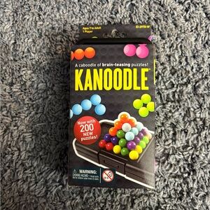NWT Kanoodle